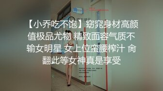 东北某同学聚会女同学现场解开胸罩比奶子大小