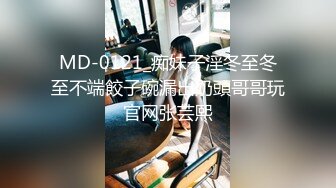 【新片速遞】 熟女妈妈 爽不爽 啊啊 爽 妈妈年纪大了 水不多 需要润滑油 撅着大屁屁后入插爽 鲍鱼真肥