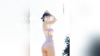 《魔手外购无水原版》极品厕拍坑神潜入女厕躲藏隔间全景实拍多位小姐姐方便逼脸同框视觉一流有极品 (5)