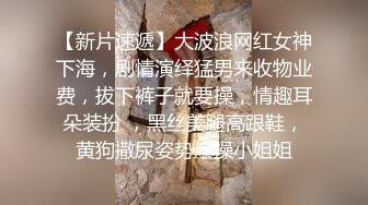 黑客破解家庭网络摄像头监控偷拍❤️男子面对美娇妻欲求不满 一个月干了9次