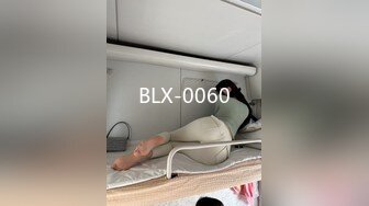 STP18513 完美身材【高级宠物】终极调教新玩法 全裸后背写满淫字 强制口交 跪舔狐尾肛塞 浪穴刮毛 狗链调教