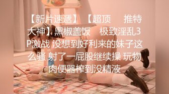 高颜值短发萌妹子KIKI跳蛋震动高潮喷水呻吟娇喘浴室洗澡非常诱人!